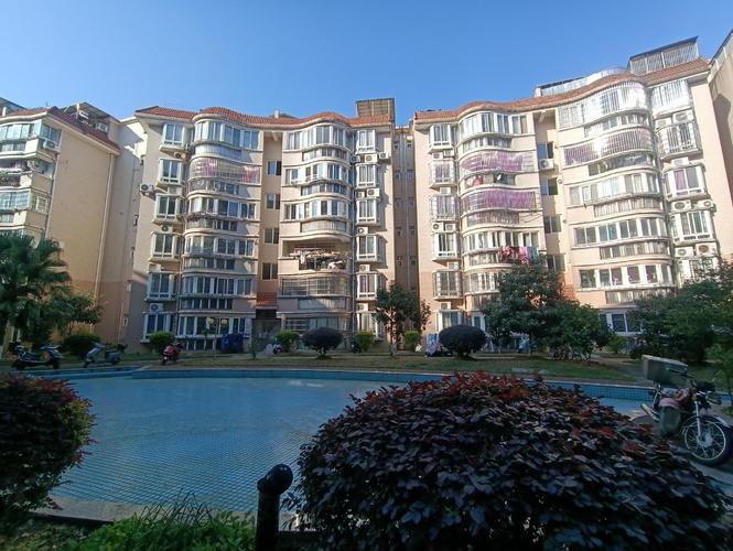 广西百亩房地产营销策划 破局策略与实战路径